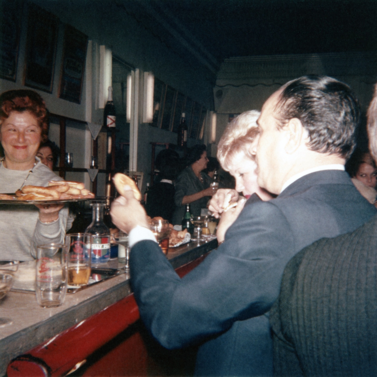 1964.10.11TinoRossiBuvetteABCnum001