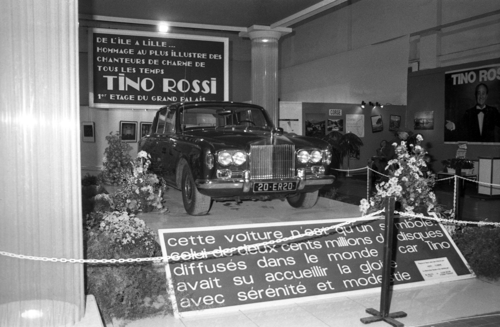 1984.11FoireDeLilleExpositionTinoRossiSerieANum004
