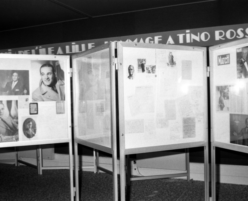 1984.11FoireDeLilleExpositionTinoRossiSerieANum027