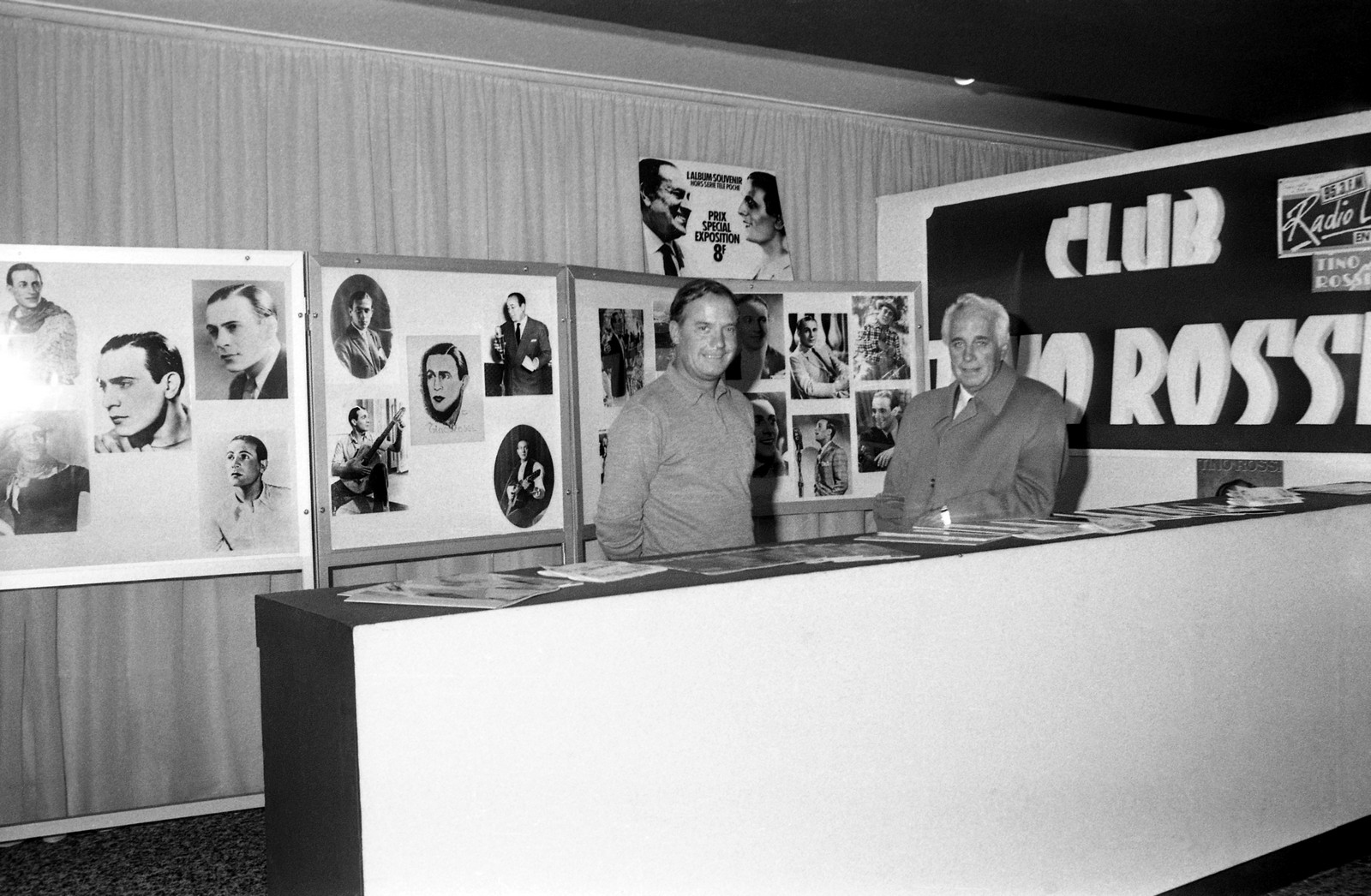 1984.11FoireDeLilleExpositionTinoRossiSerieBNum008