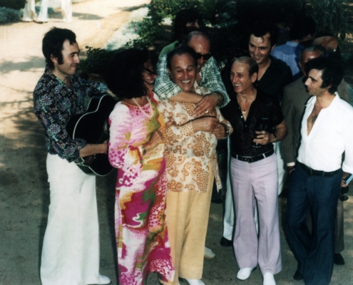 1973.08.14TinoRossiPhotoDiapoNum-05-AperitifScudoAjaccio