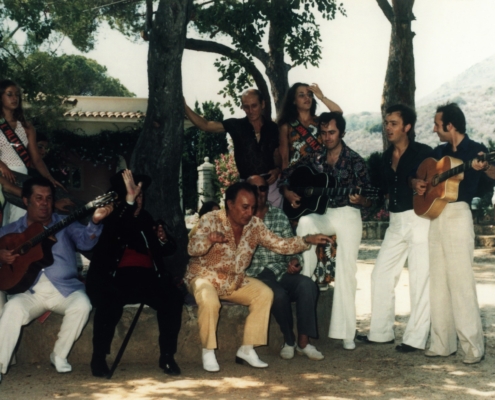 1973.08.14TinoRossiPhotoDiapoNum-06-AperitifScudoAjaccio