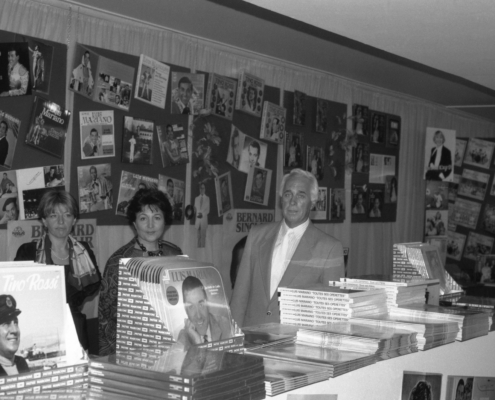 1985.11FoireDeLilleExpositionStand50AnsdOperettesNegNum001