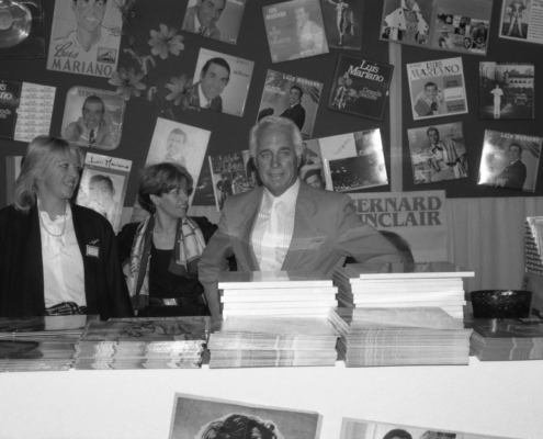 1985.11FoireDeLilleExpositionStand50AnsdOperettesNegNum002